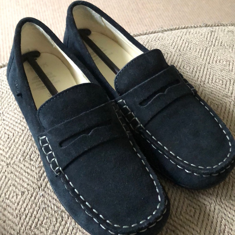 Excellent condition- Geox Suede Navy Boys Shoes